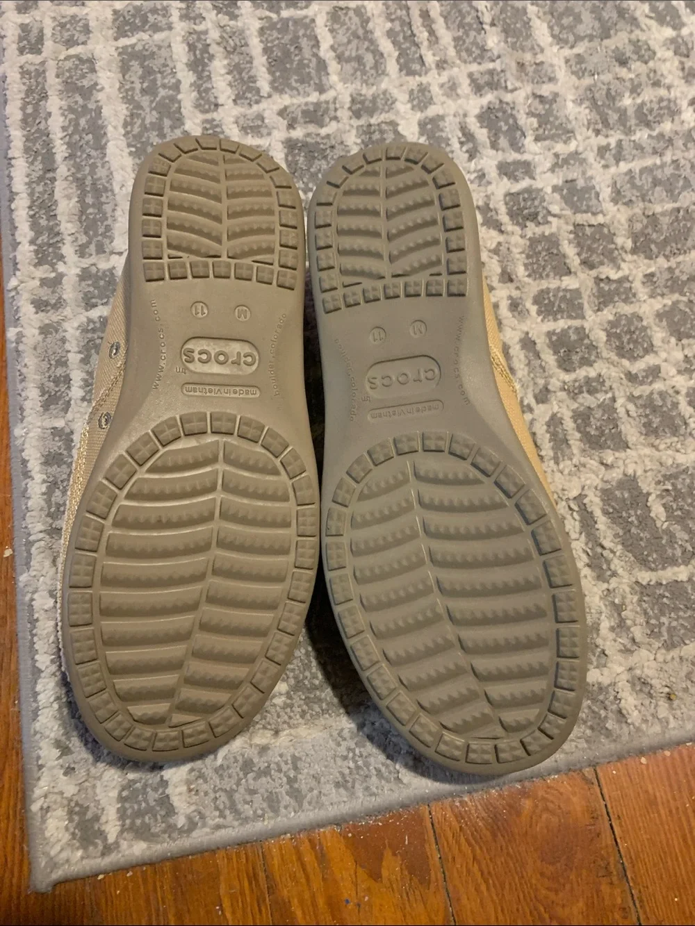 Crocs - Picture 3 of 8